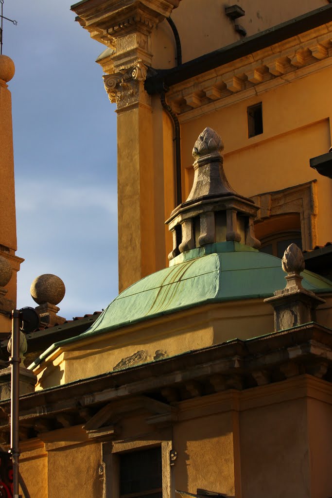 Busto Arsizio, luce del tramonto, chiesa di San Giovanni, Lombardia settembre 2010 by Marco Ferrari