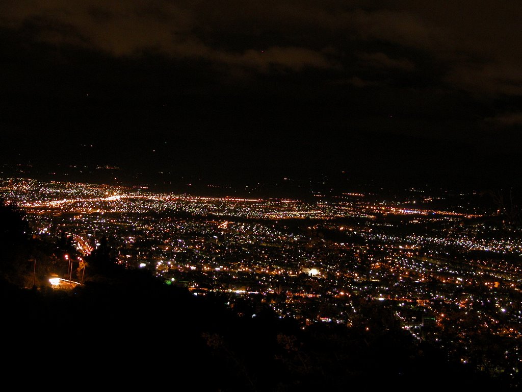 Bogota by night by ThoiryK