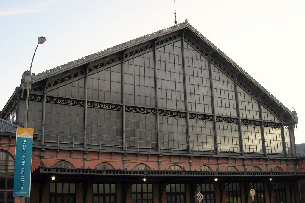 Estación de Delicias (Museo del Ferrocarril) by Mikel Gómez