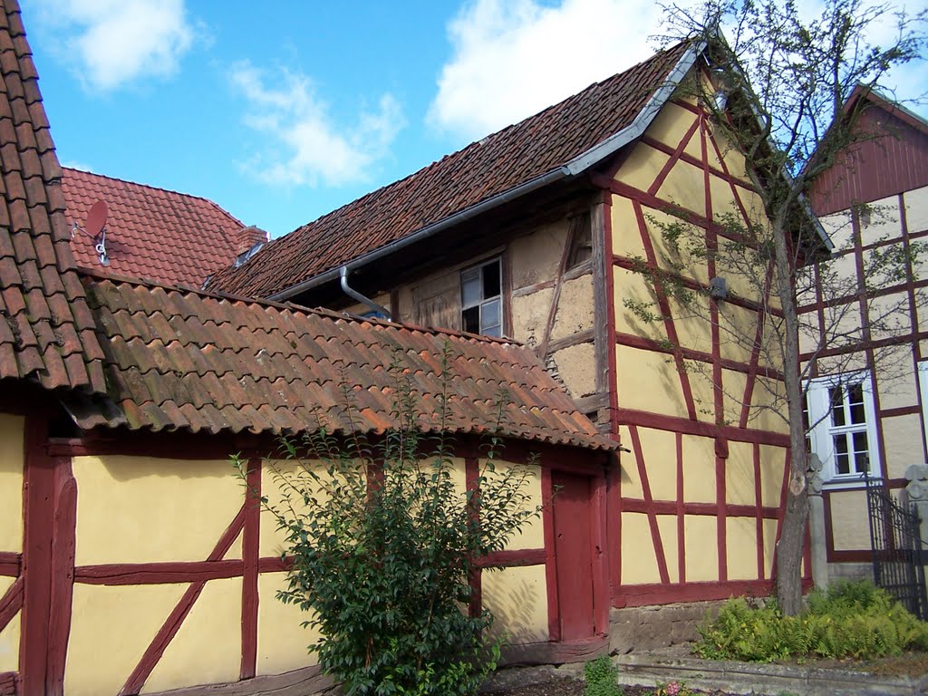 Niederdorla - Rückseite Küsterhaus by volkid