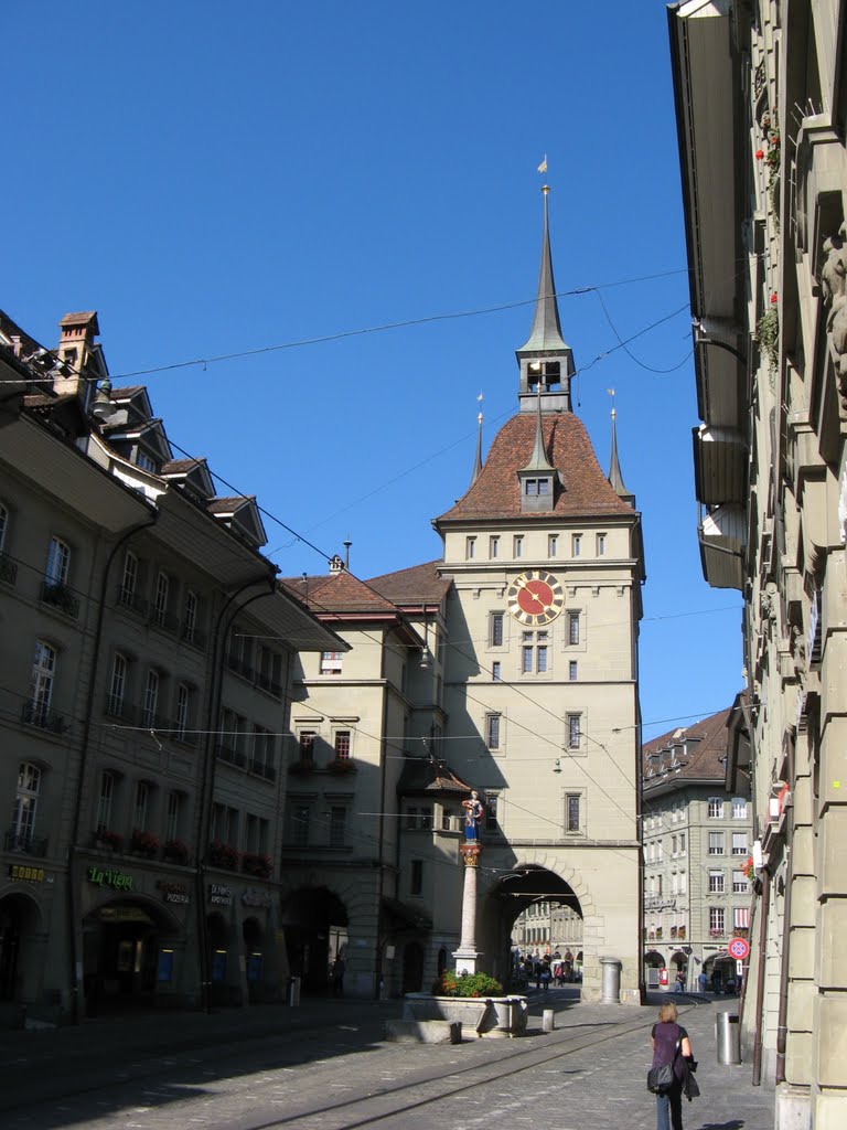 Marktgasse, Kaefigturm by Claudio Pedrazzi