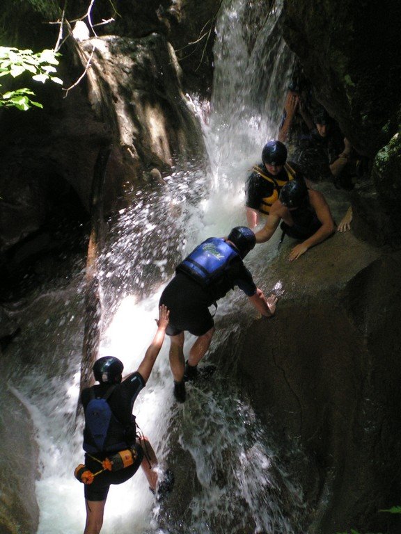 Kanjoning - Slikano od ekipe Rafting kluba Kanjon by Zoran Radicanin