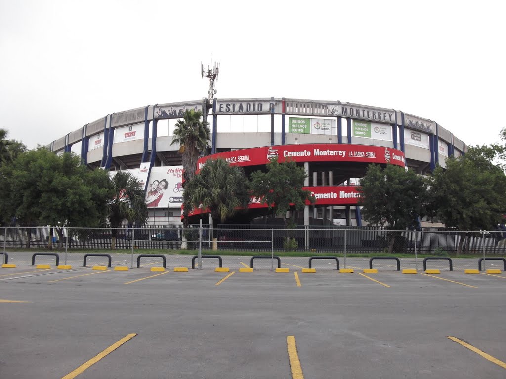 ESTADIO MONTERREY. LA CASA DE LOS SULTANES by omarhsal