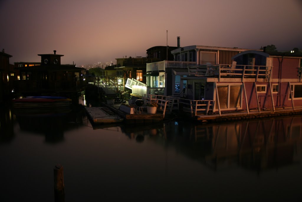 House boats by Per Kielland-Lund