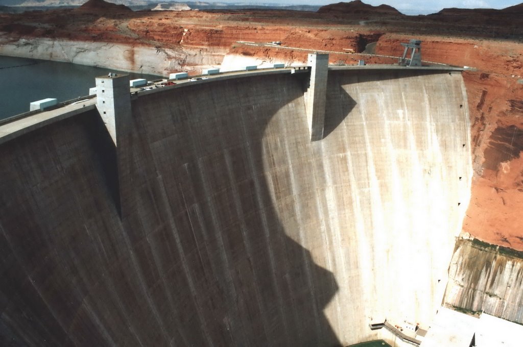 Lake Powell Dam,Page,Arizona by voyager747