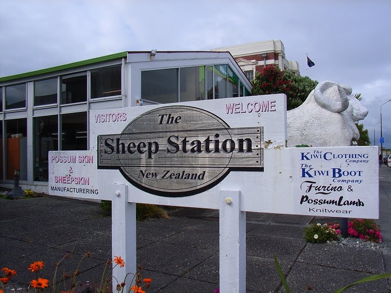 Hokitika, New Zealand by J.dNx