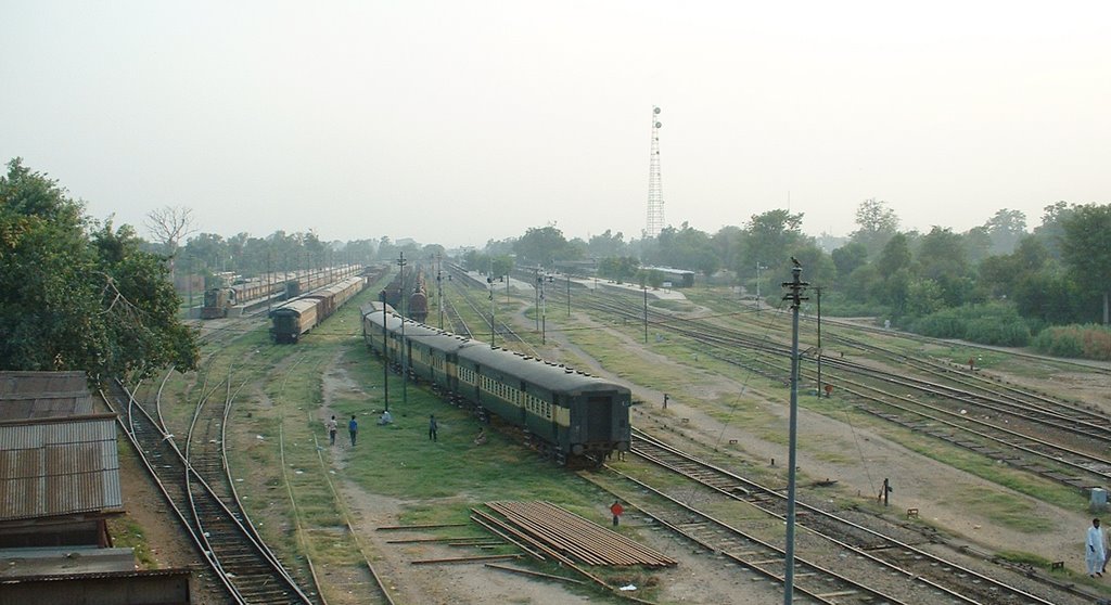 Faisalabad Railway, www.clocktowercity.com by AbdulSattar Minhajia…