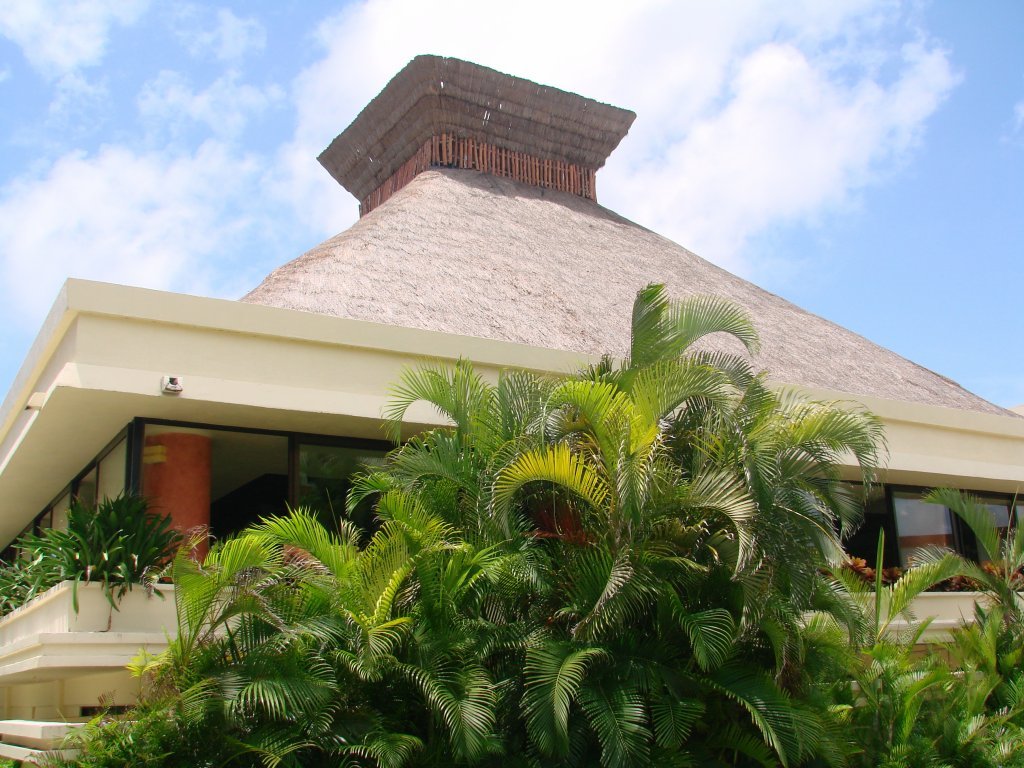 Gran Bahia Principe Tulum - Yucatan restaurant by Moki Maori