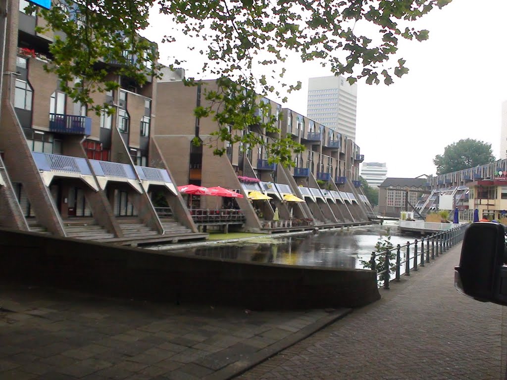 Stadsdriehoek, Rotterdam, Netherlands by karel wielinga