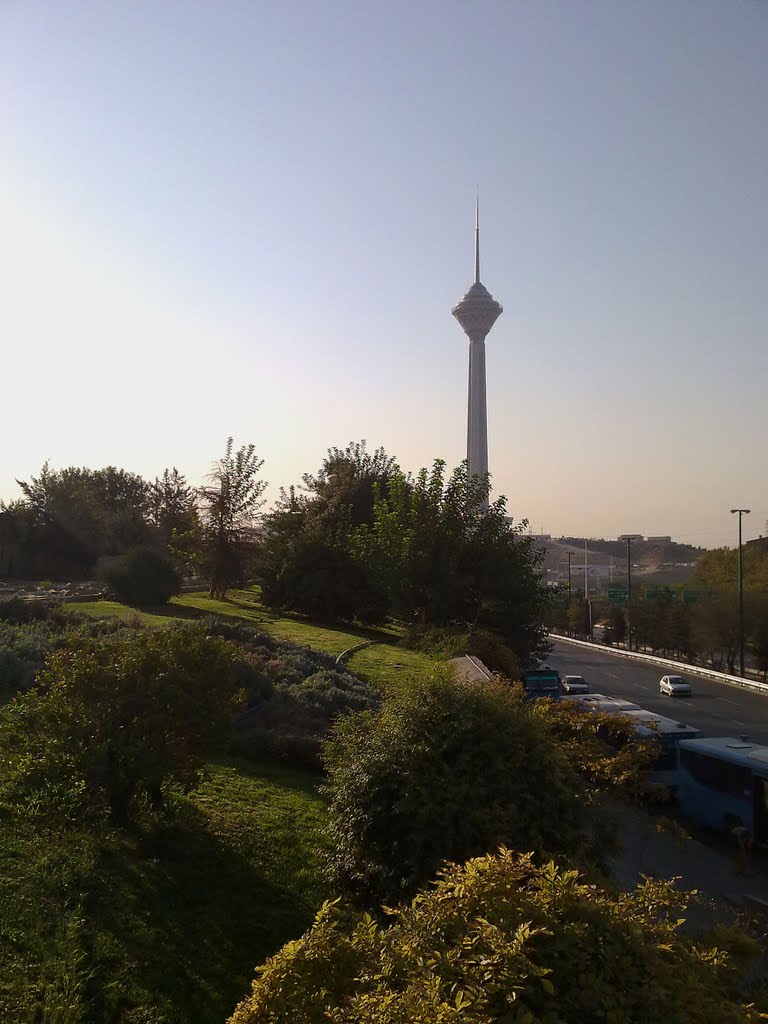 Milad Tower, Shahrak-e-Gharb, Tehran, Iran, September 2010, Photo by Hossein Chaychi - برج میلاد، شهرک غرب، تهران، مهر 1389، عکس از حسین چایچی by Hossein Chaychi