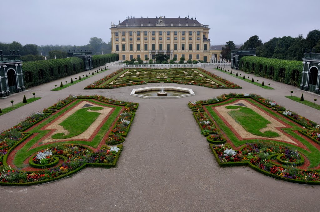 Palacio de Schönbrunn - Viena by Germán Banchio