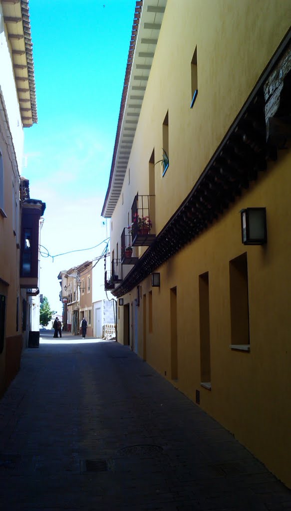 Medina de Rioseco, Calle by Carlos Orobon