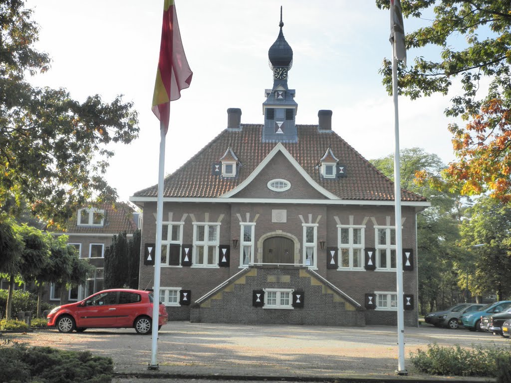 Voorm. Gemeentehuis , (1925) by Mart61