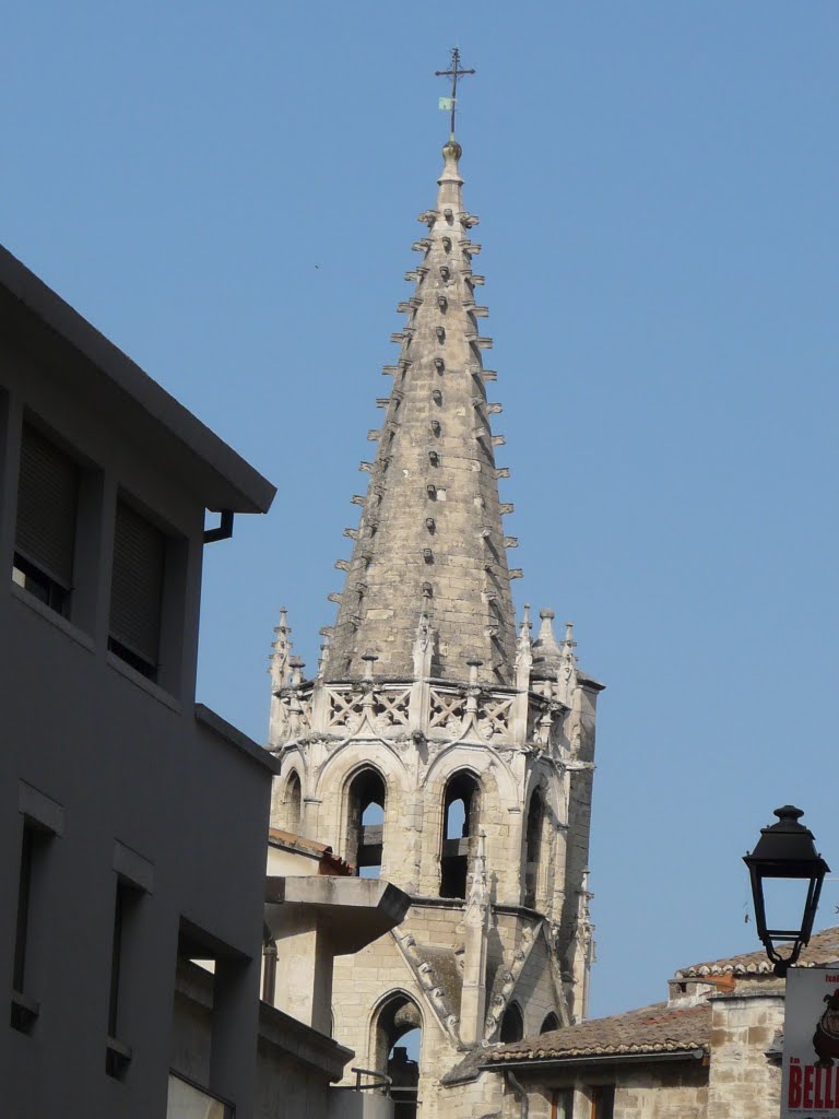 L'église Saint-Agricol à Avignon, départment Vaucluse, France by David Jimmink