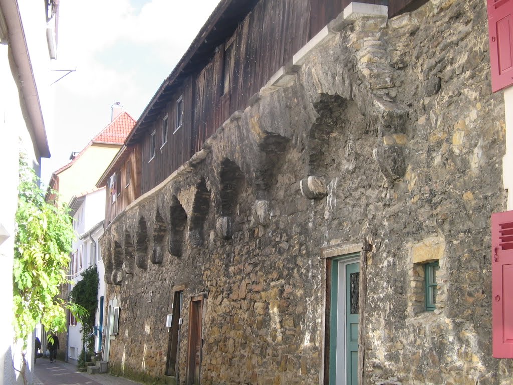 By Werner Rathai - an der Stadtmauer by WEOSRA