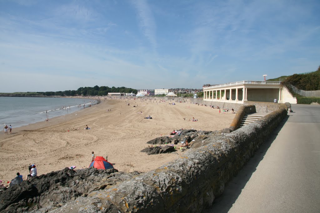 Barry Island beach by crippsy_99