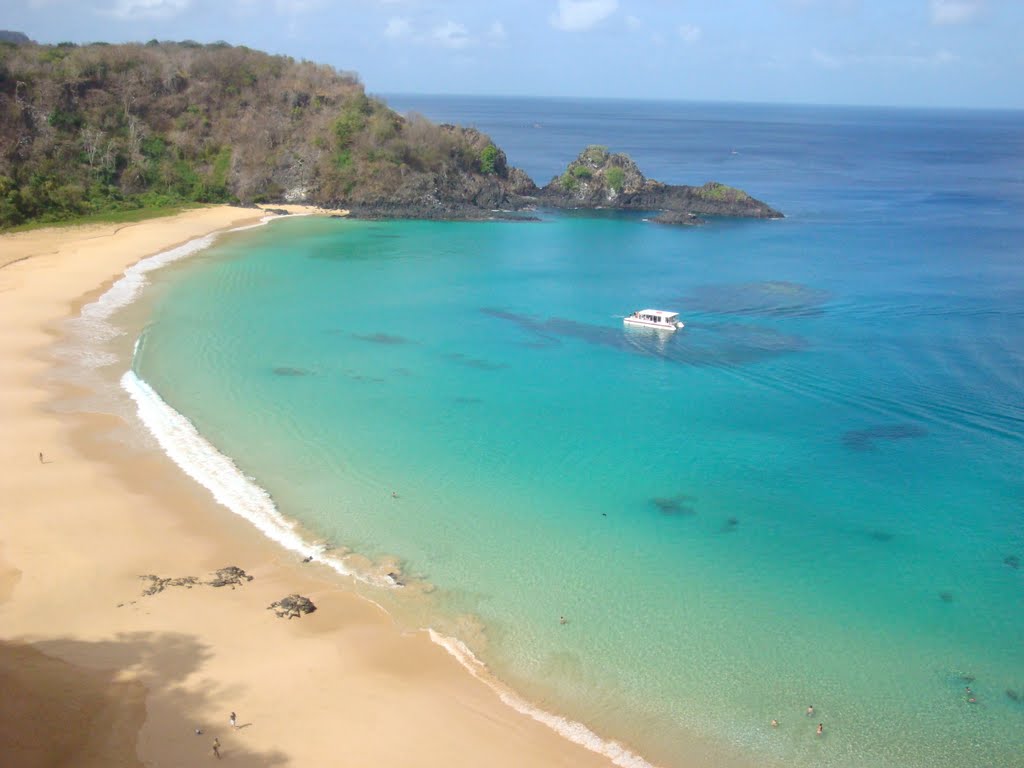 Passeando pela Ilha de Fernando de Noronha - PE by H. de Borba Jr.