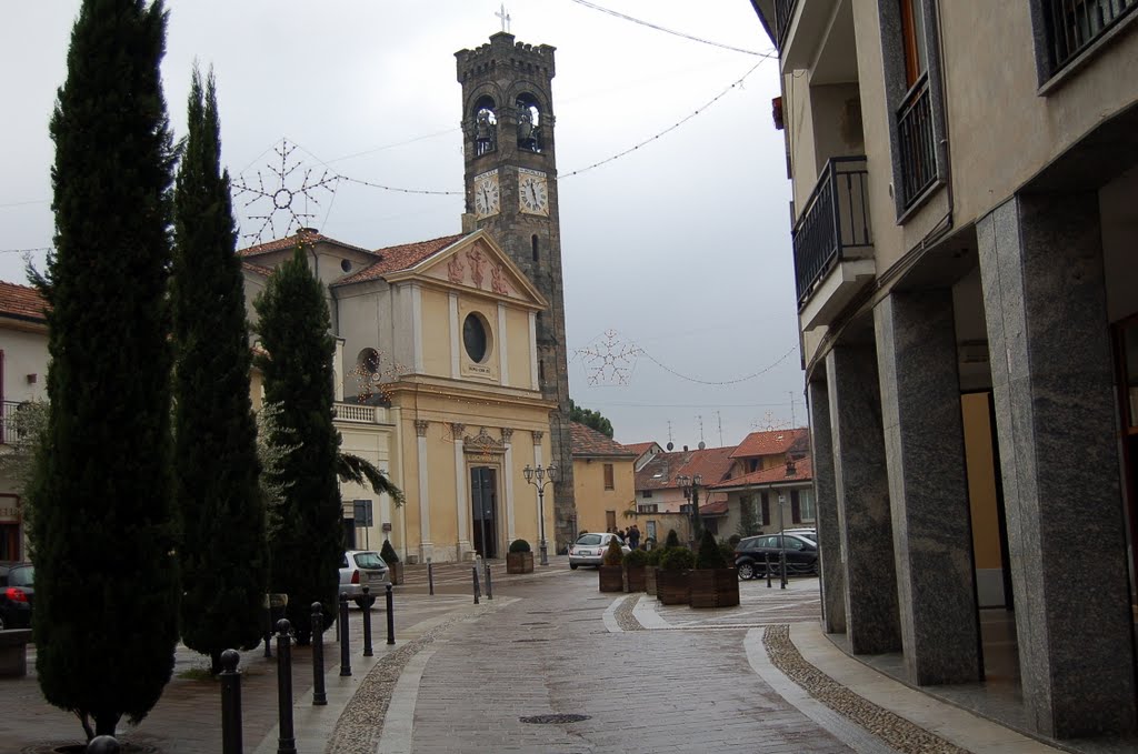 Albiate - piazza della chiesa by soffio