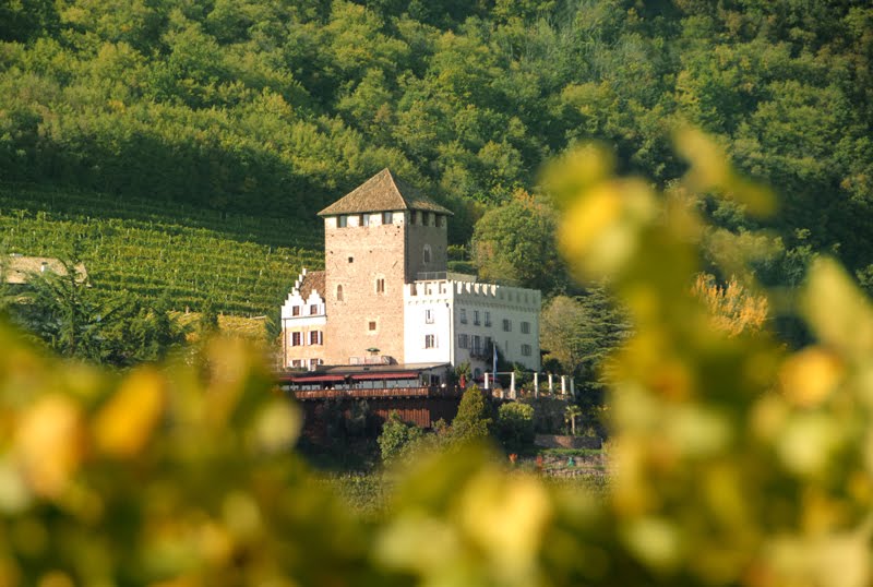 Schloss Korb Eppan Südtirol by Urlaub Südtirol