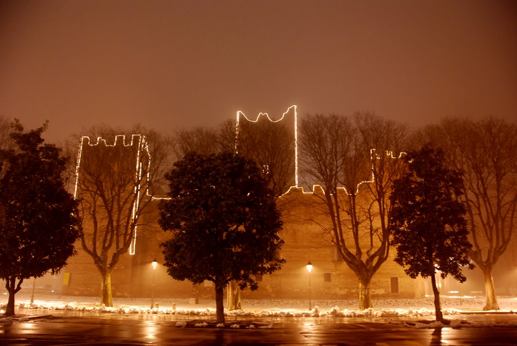 Castle by night by Pepo Slanzi