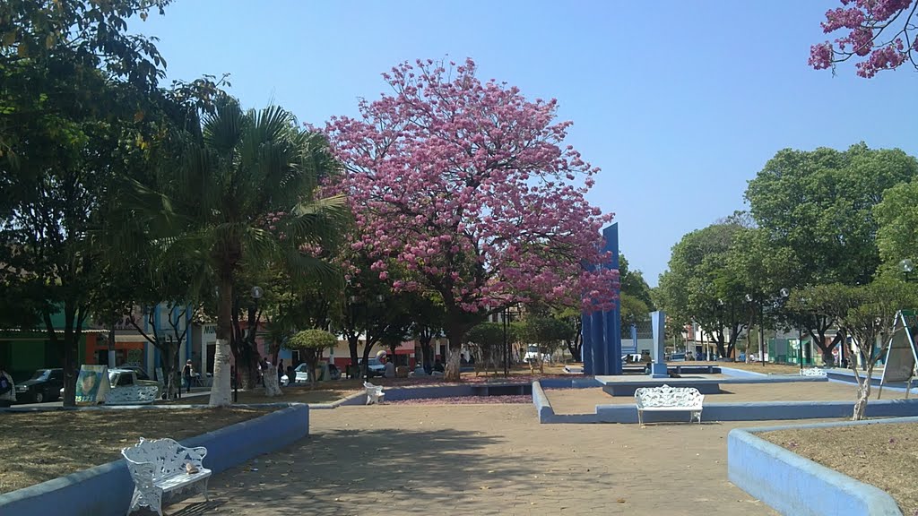 Praça Padre Felix by Eder Junio