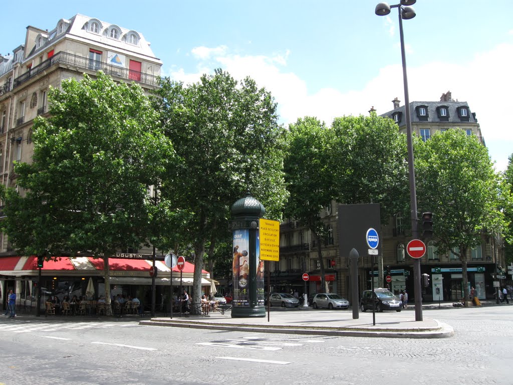 Paris - Place Saint-Augustin by Manoliu Ioan