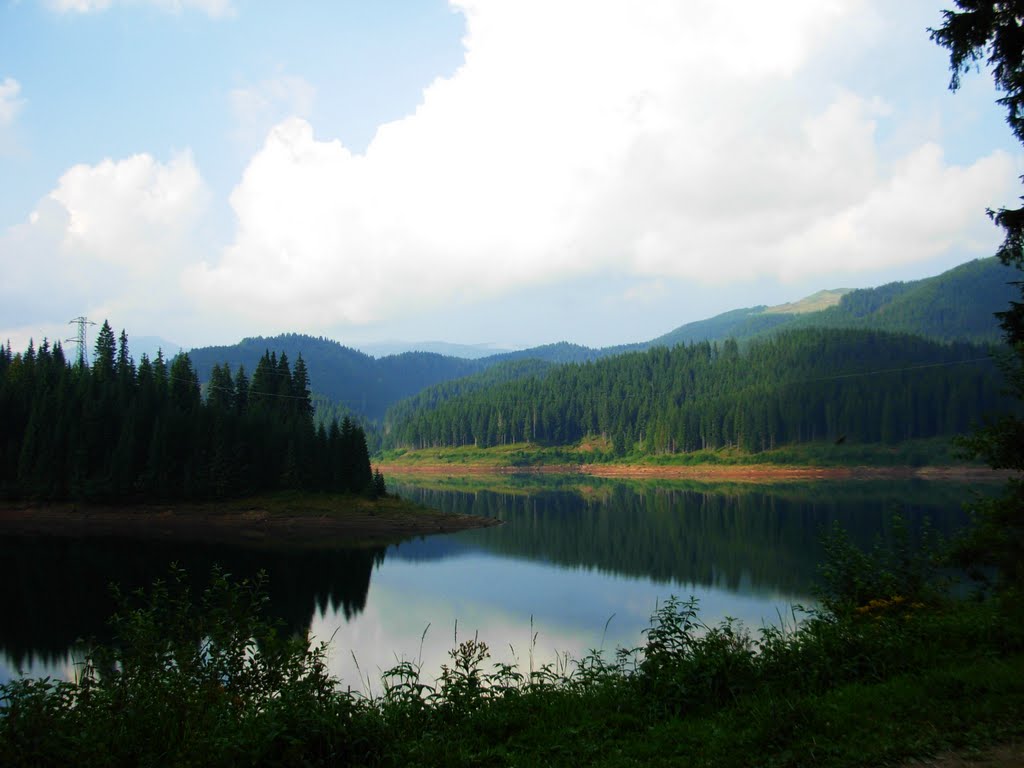 Bolboci Lake 8 by cristian andrei