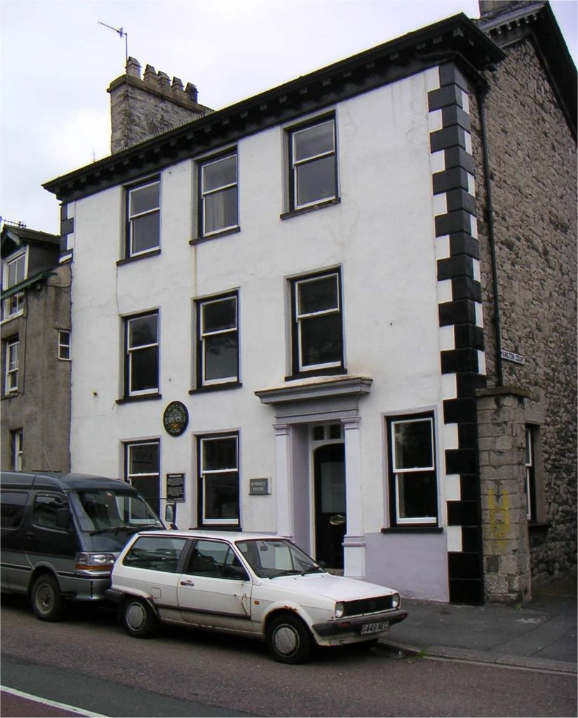 Romney House, Kendal by paulharr