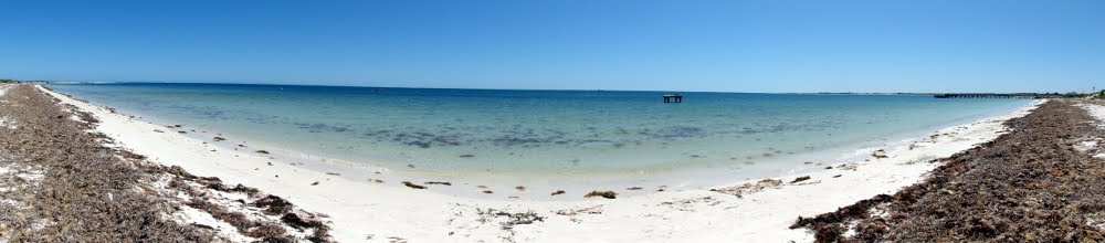 Beach by takuto2010