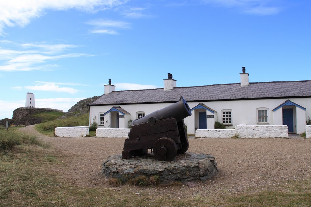 Cannon at Pilots' Cottages, Ynys Llanddwyn, Anglesey, Wales by Graham Turnbull