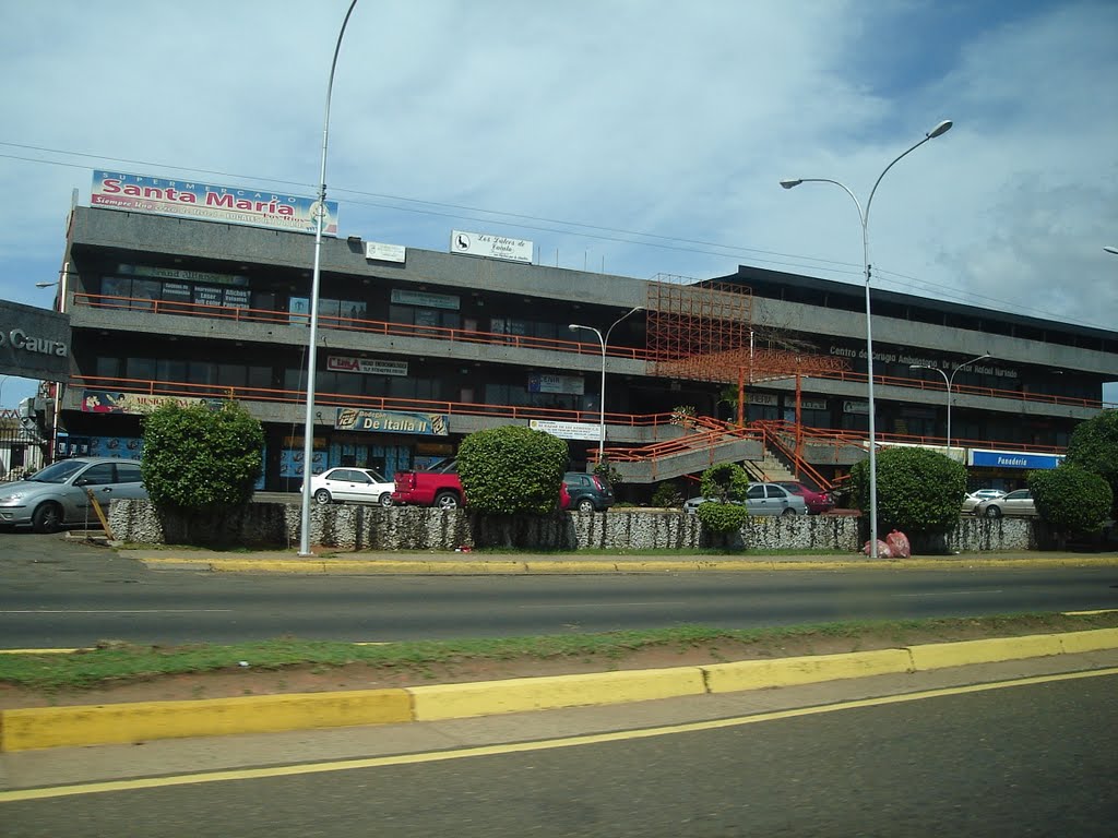 Centro Comercial Rio Caura by Alfredo Guánchez V