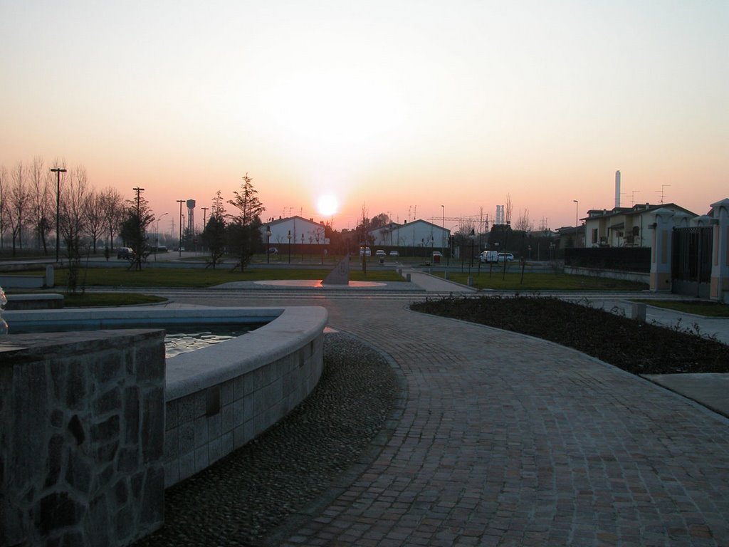 MONTANASO LOMBARDO Piazza del Comune by Ferrari Gianluca