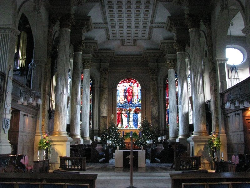 Birmingham Cathedral Interior and Stained Glass by Edward Burne-Jones by loscuadernosdejulia