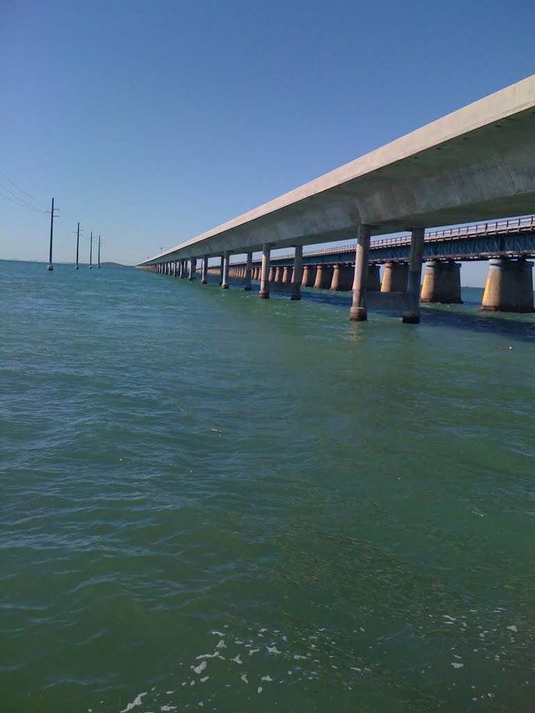 Seven Mile Bridge by awilson500