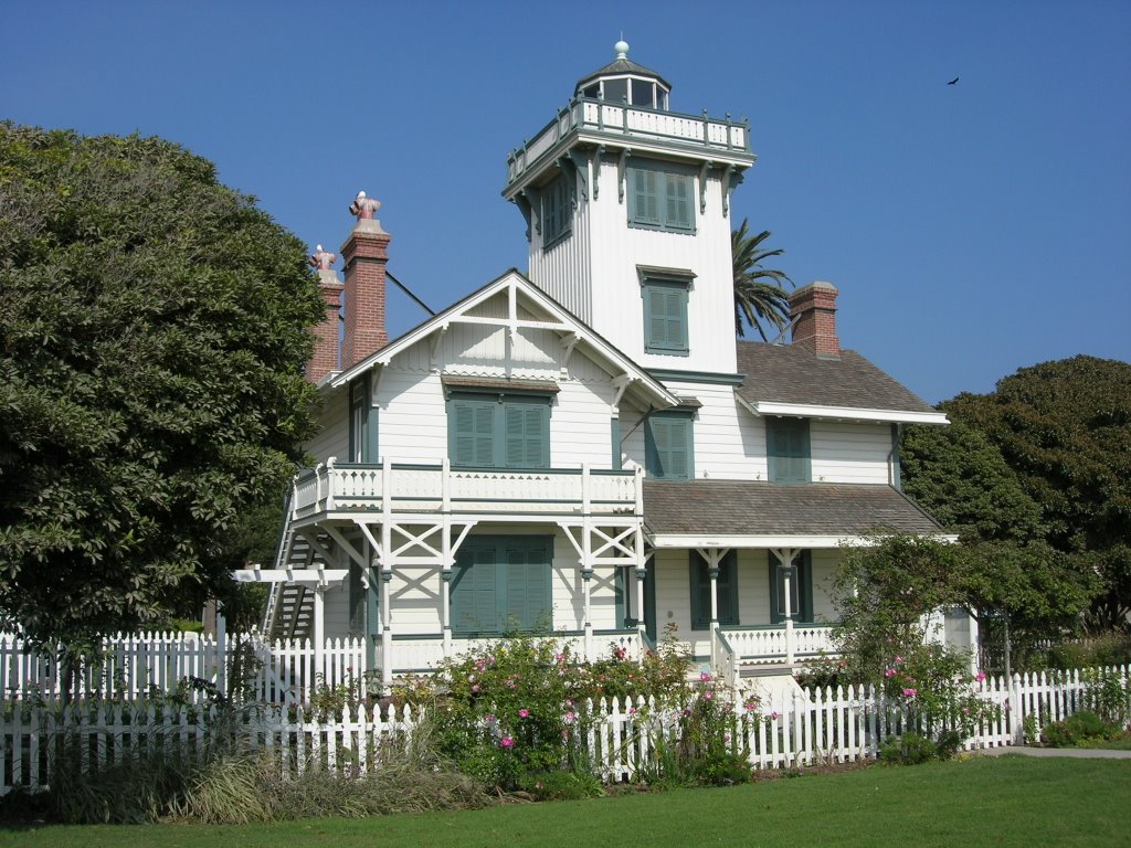 San Pedro, Point Fermin Lighthouse by Chris B.