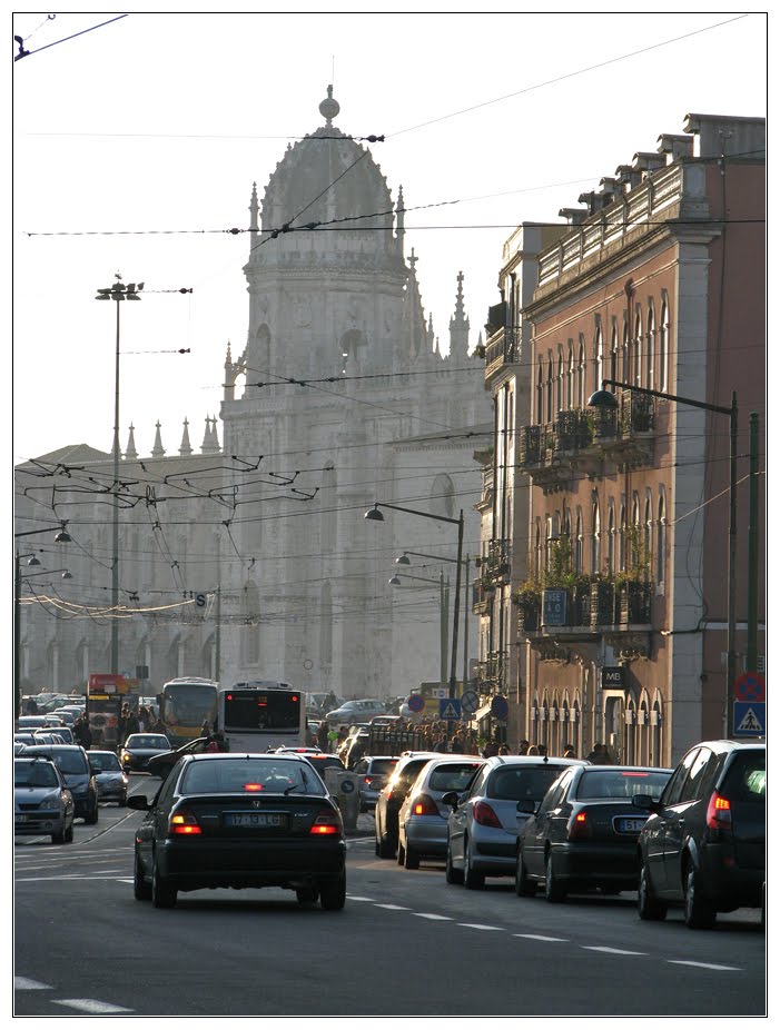 Rua de Belém by André Barragon