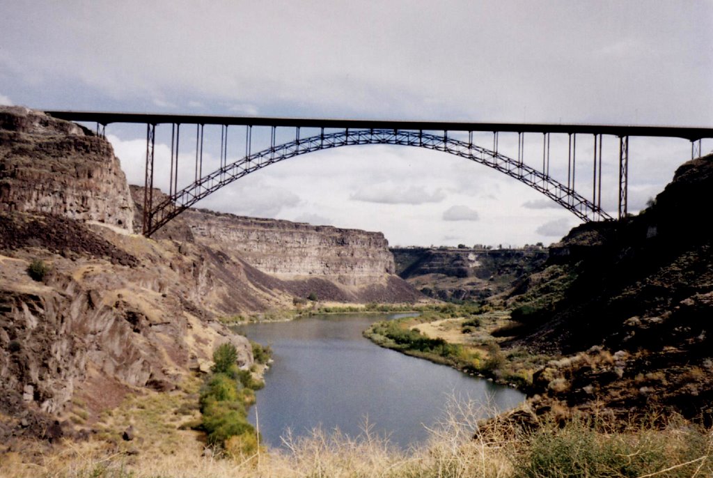 Perrine bridge from 4th green at Blue Lakes CC by itchinotis