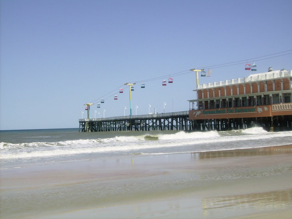 Daytona Beach Pier by Mr Brazil