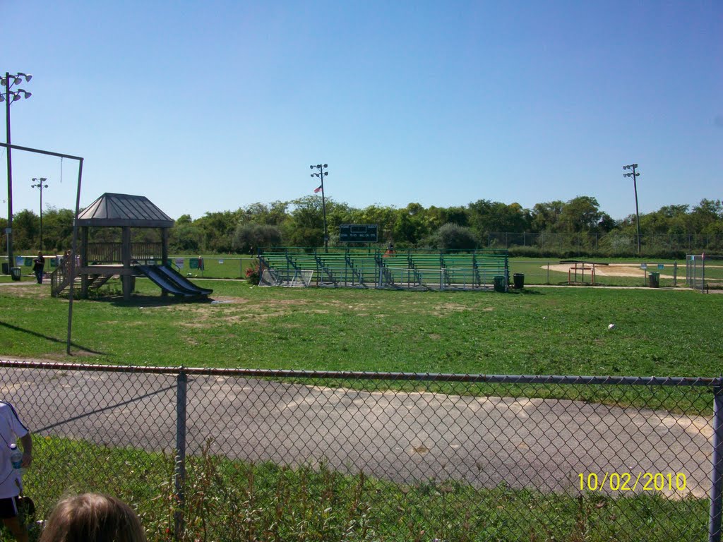 Small Playground at BCAC Field. Broad Channel by velizh