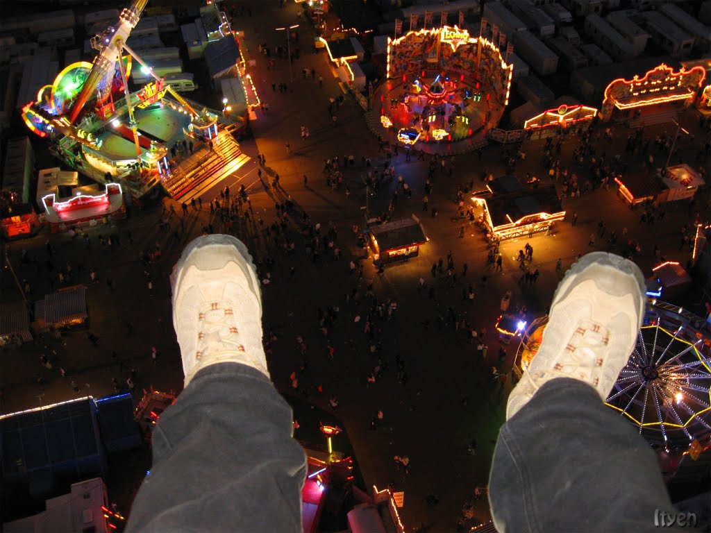 Oktoberfest 2010 - From 66 Meters Height by Ityen