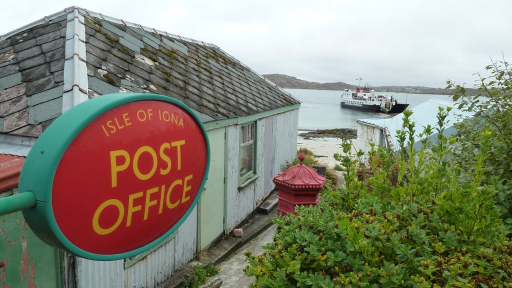 Iona Post Office by Glyn