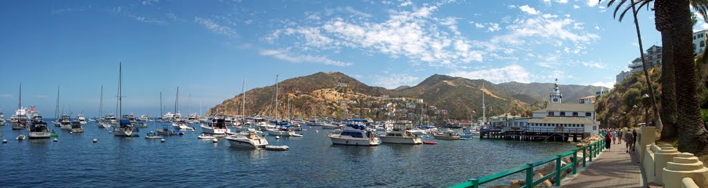 Catalina Island, Avalon Beach by jcamc