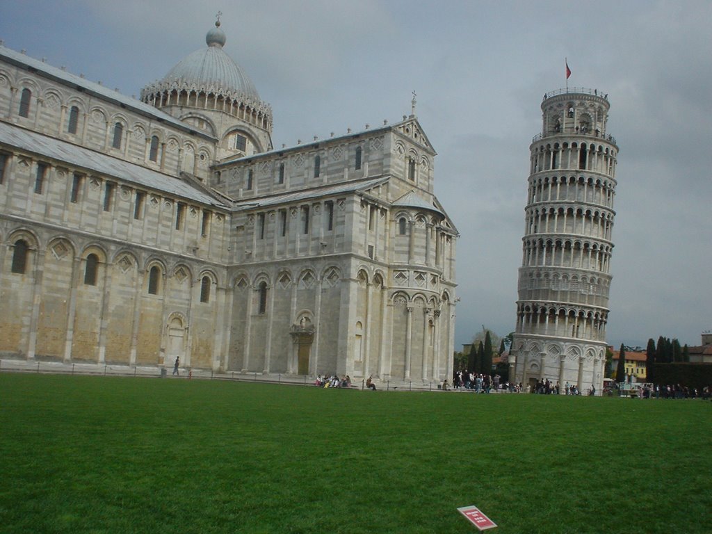 Torre di Pisa by S. Hottentot