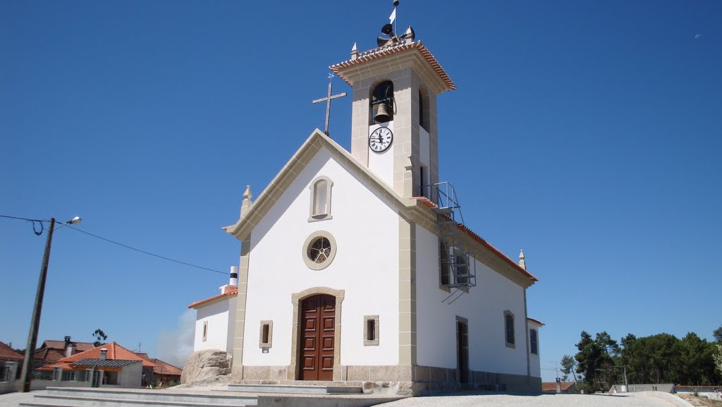 Capela Sr. do Calvário, Lageosa by filipe_