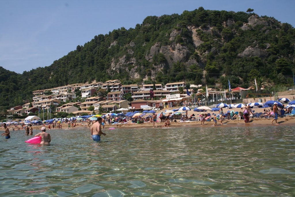 Glyfada Beach by razvanbica