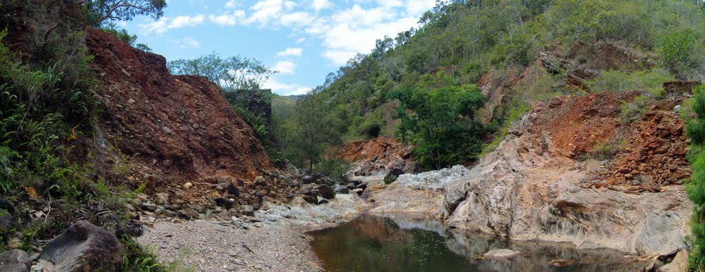 Rivière à la Mine Balade by Lilian Alizert