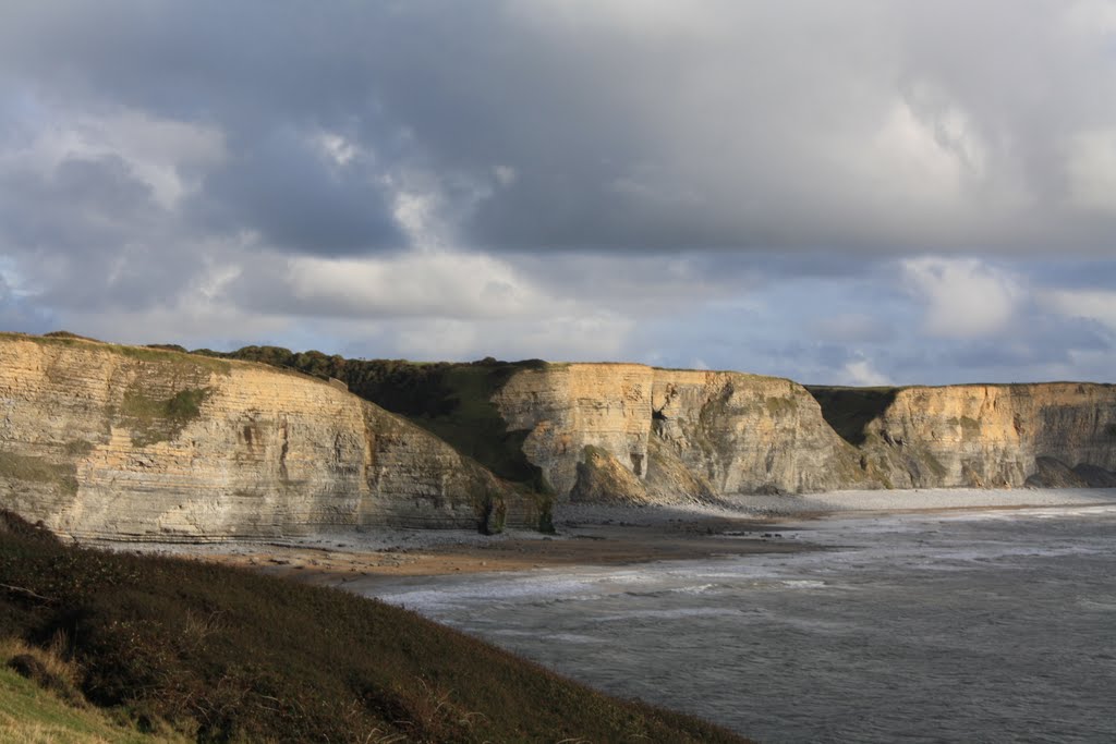 Cliffs near Southerndown by Jb89