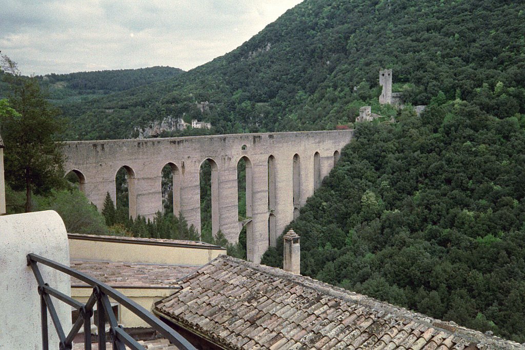 Spoleto by Roberto Brencio