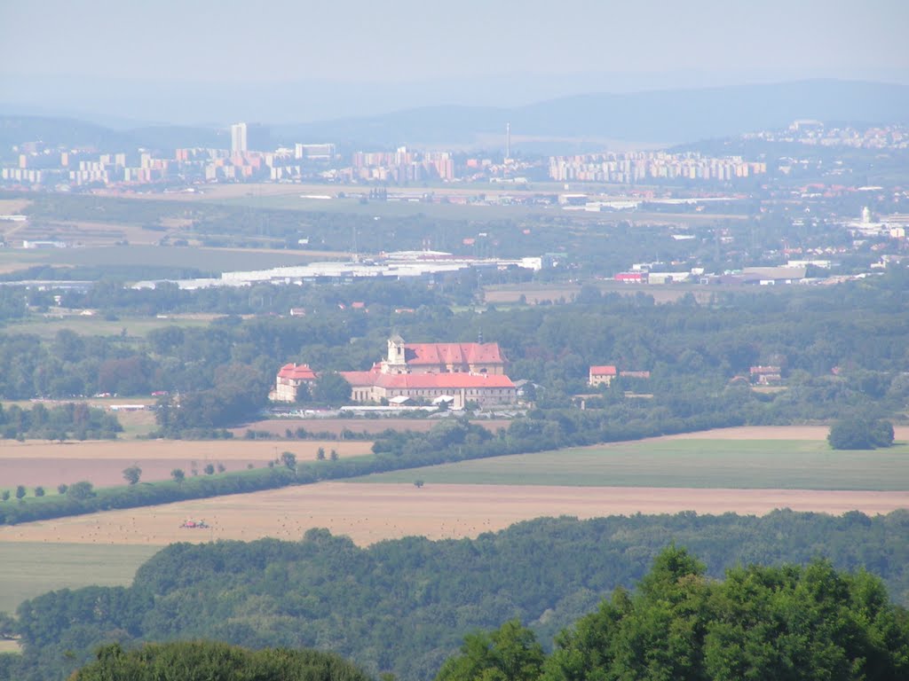 Židlochovice - Akátová věž - pohled na rajhradský klášter by miramarek