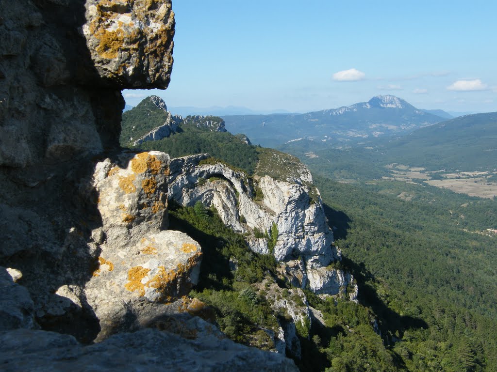 Chateau Peyrepertuse by Gomez_der_pommez